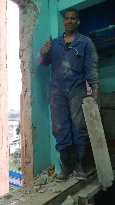 Brigada Integral de Construcción, Reparación y Mantenimiento logo